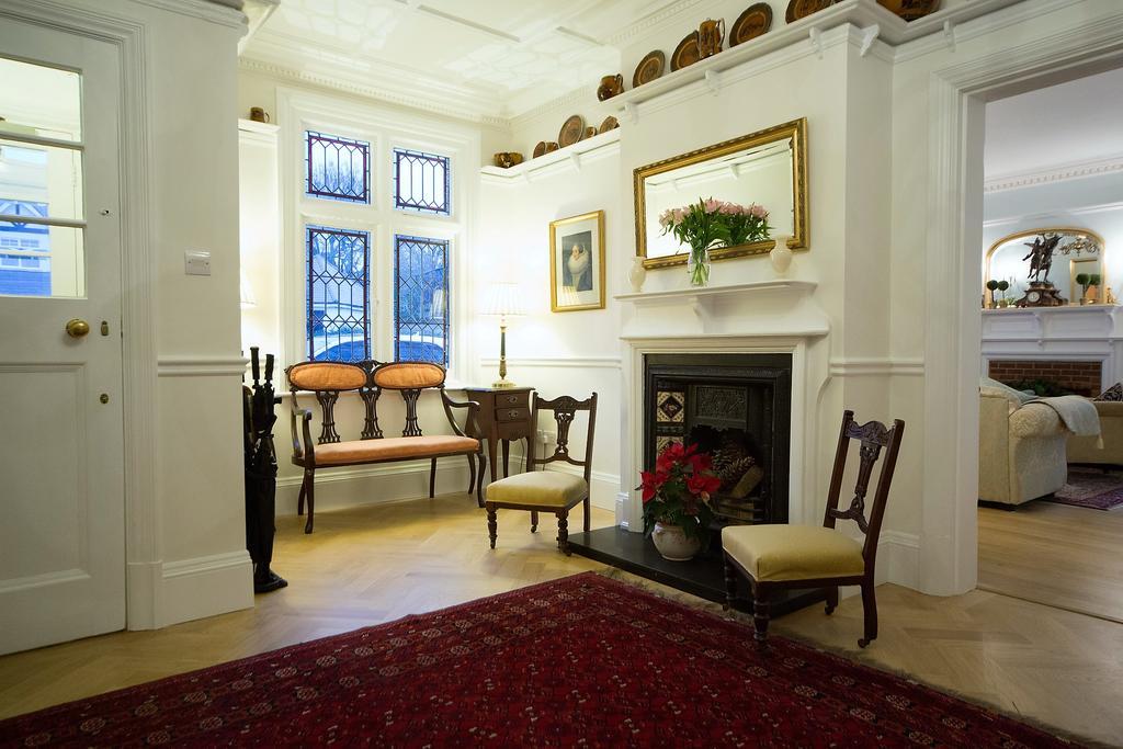 Ditton Lodge Кингстън на Темза Екстериор снимка